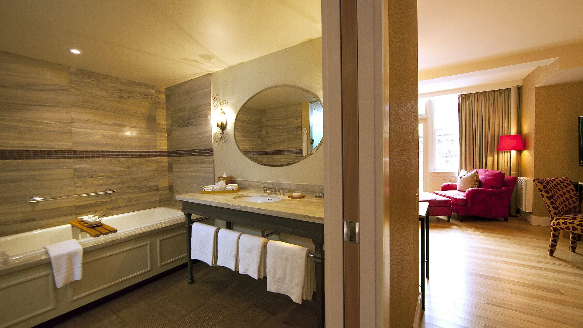 The Ivy At Verity 5*, Toronto