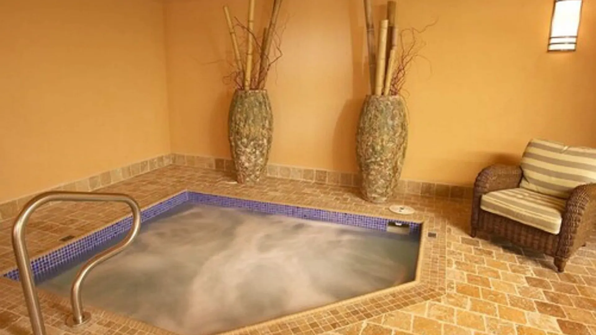 The Ivy At Verity 5*, Toronto